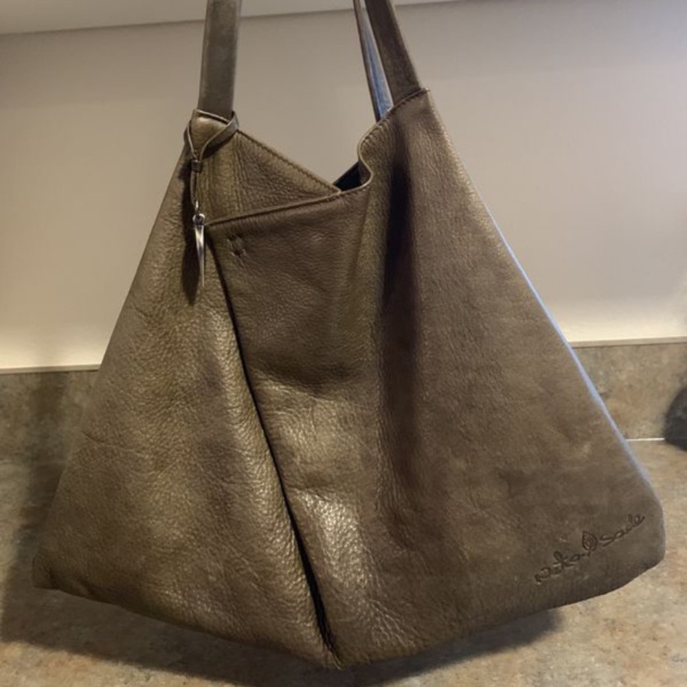 Neta Sade Shoulder Purse 💕